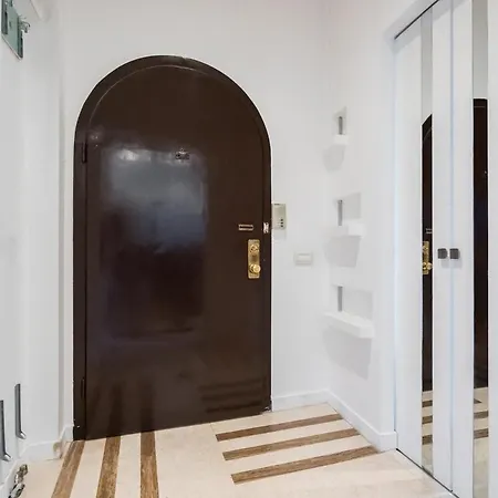 Esop 2 Bedroom In Dorobanti